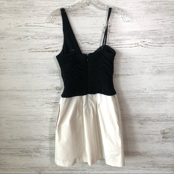 BCBGMAXAZARIA One Shoulder Black Cream Taffeta Tulle Mini Cocktail Dress 4 - Picture 7 of 10